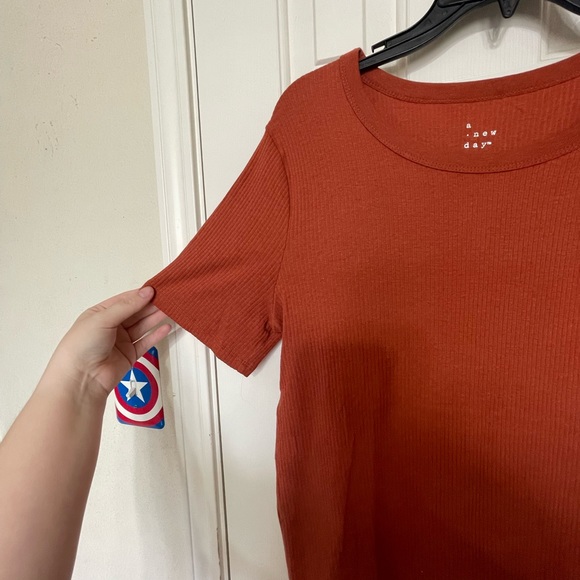 “A New Day” burnt orange ribbed top - Size XXL - Picture 3 of 3